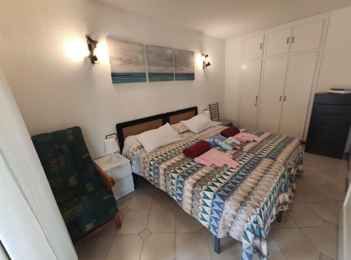 Novelty I Lägenhet Salou Exteriör bild